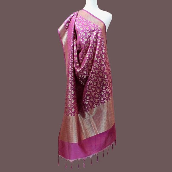 Gold Embroidered Pink Silk Dupatta | Luxe - Picture 2 of 3